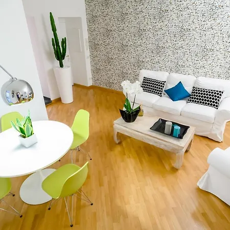 Nipare - Dimore Partenopee Daire *